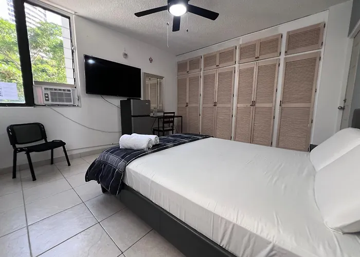 Habitacion Centrica Y Espaciosa En Apartamento Familiar